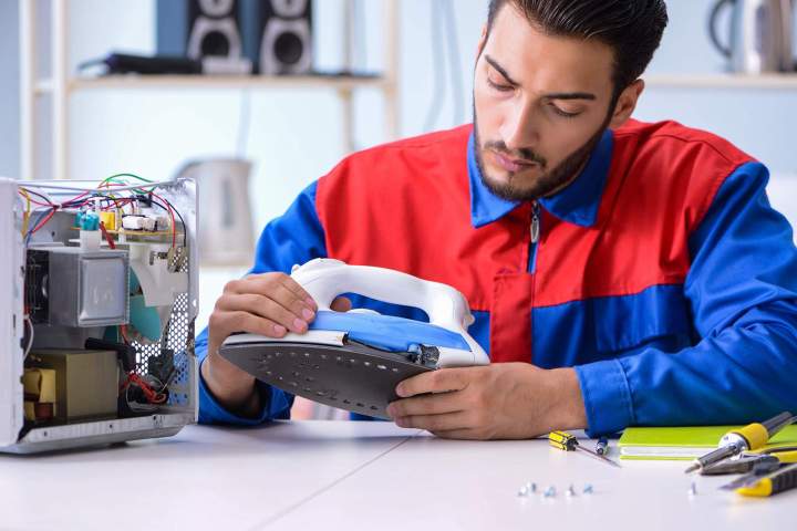 Réparation de fer à repasser, Saint-Étienne